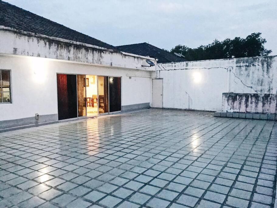 Spacious Penthouse For Big Group Near National Zoo Pangsapuri Kuala Lumpur